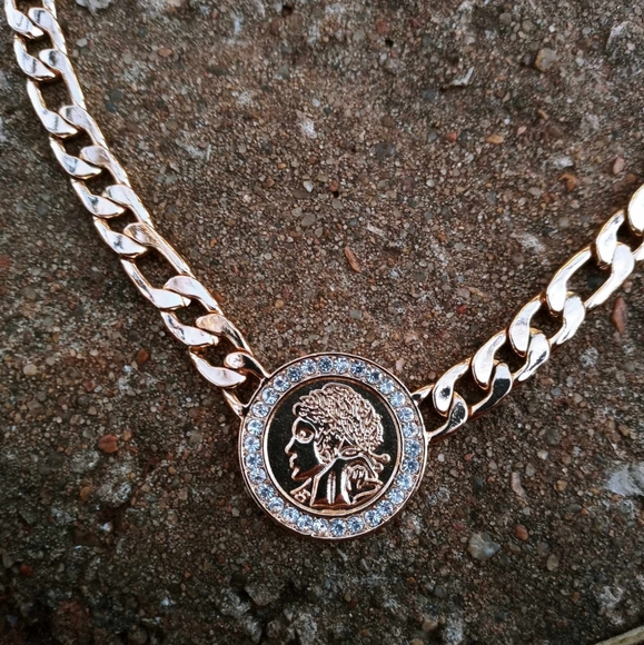 💫🌼Aldo Choker 💛Coin💎 Necklace - Picture 2 of 8